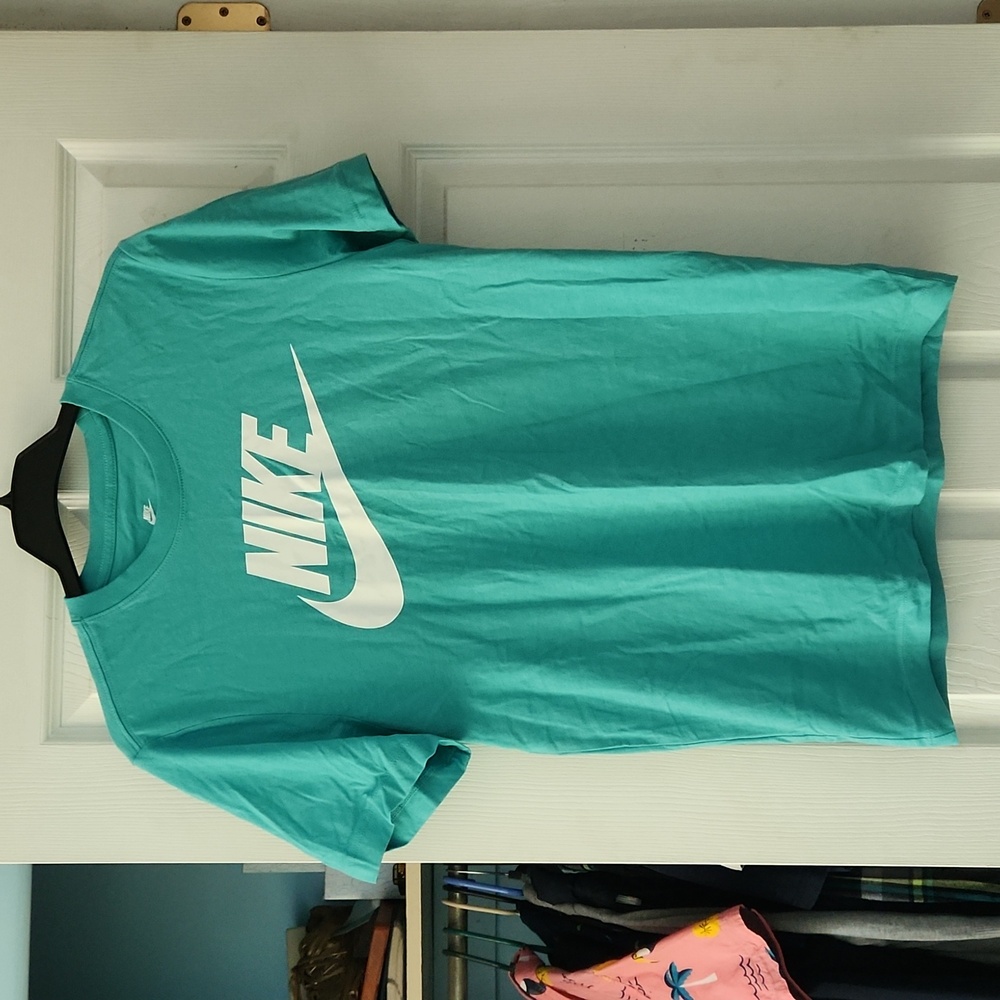 COPY - Men Nike tshirt
